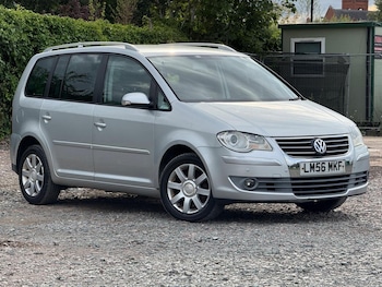 Used Volkswagen Touran 2007 for sale - 76198543: Photo