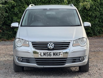 Used Volkswagen Touran 2007 for sale - 76198543: Photo