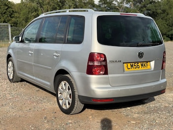 Used Volkswagen Touran 2007 for sale - 76198543: Photo