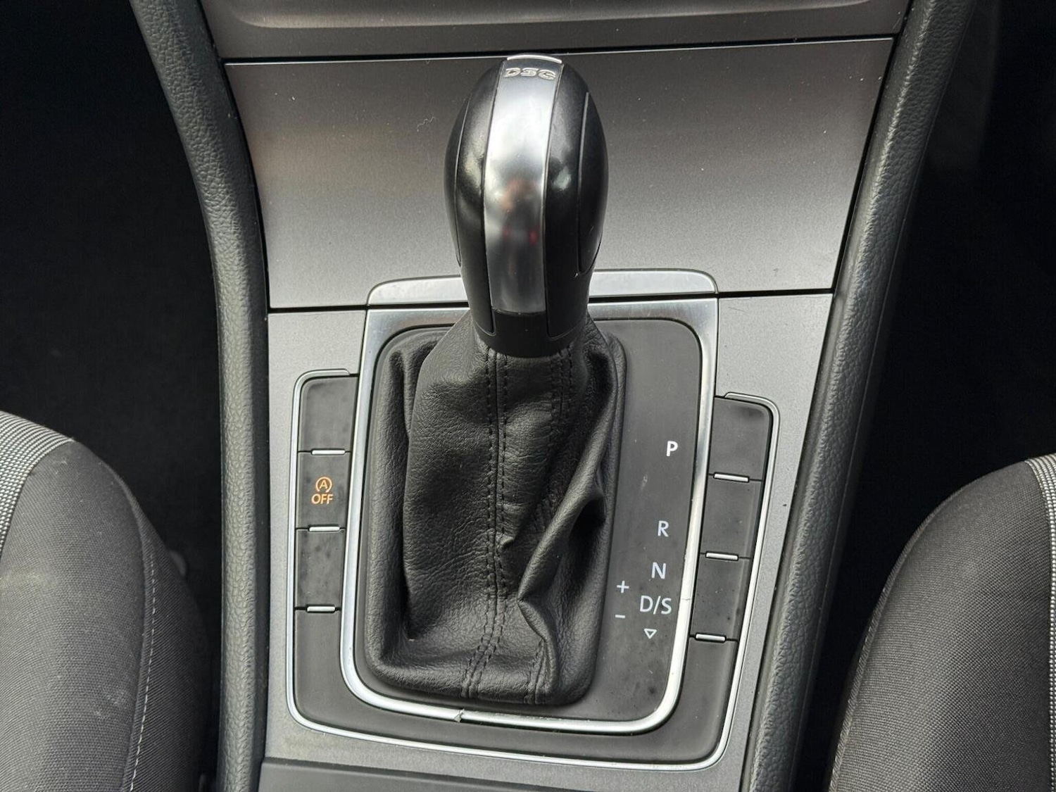 Used Volkswagen Golf 2014 for sale - 76334748: Photo 12