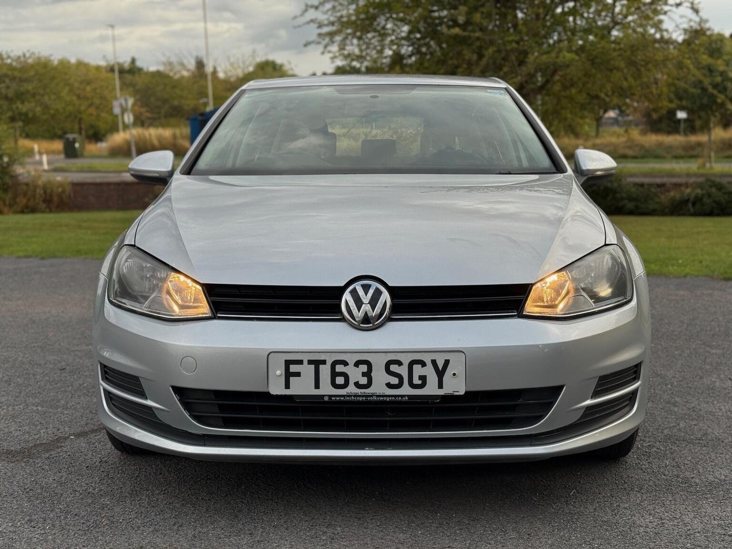 Used Volkswagen Golf 2014 for sale - 76334748: Photo 2