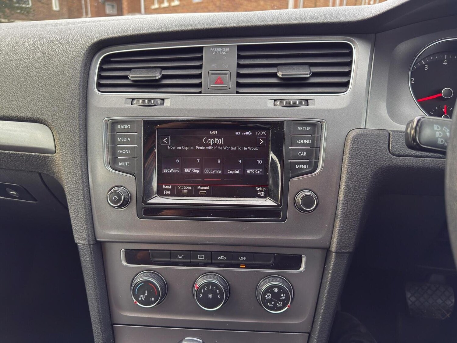 Used Volkswagen Golf 2014 for sale - 76334748: Photo 23