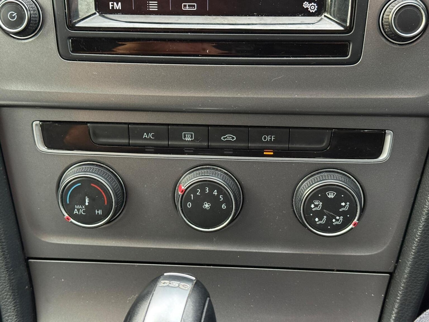 Used Volkswagen Golf 2014 for sale - 76334748: Photo 25