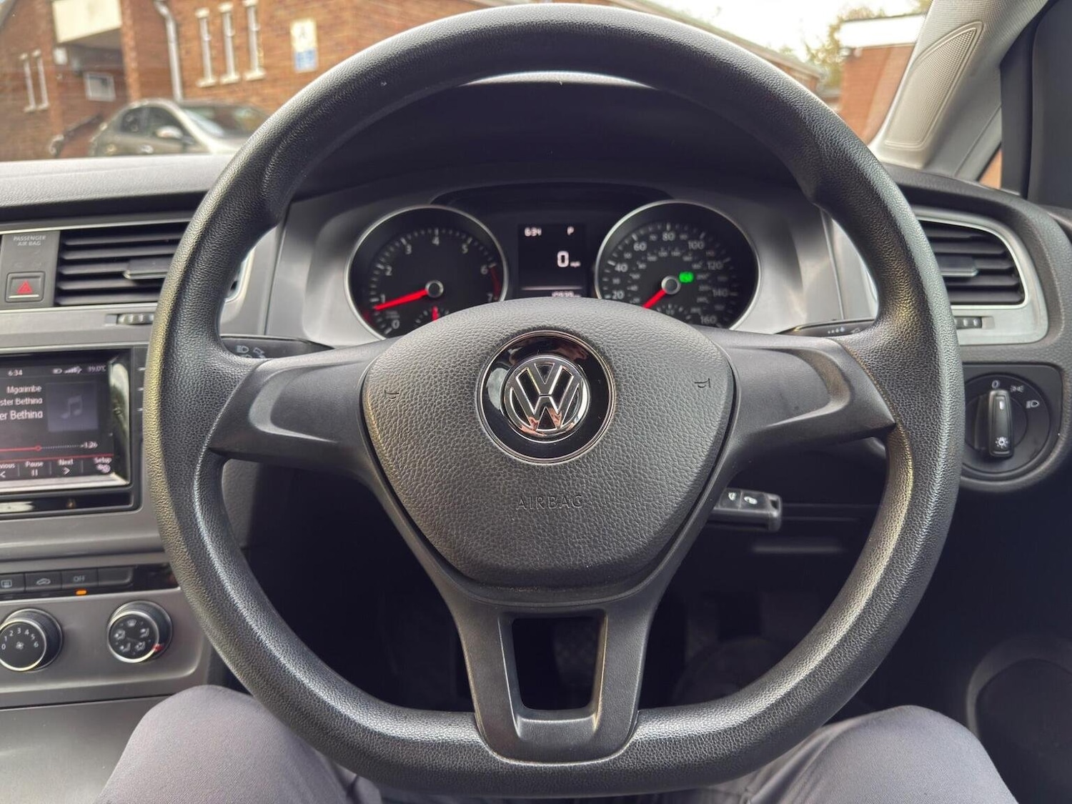 Used Volkswagen Golf 2014 for sale - 76334748: Photo 28