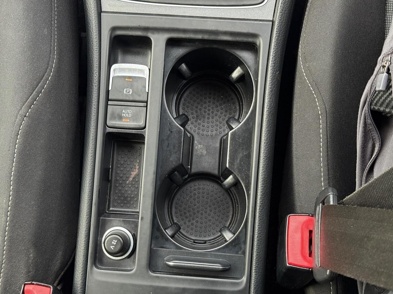 Used Volkswagen Golf 2014 for sale - 76334748: Photo 30