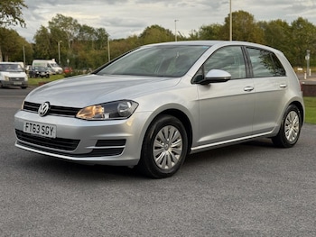 Used Volkswagen Golf 2014 for sale - 76334748: Photo