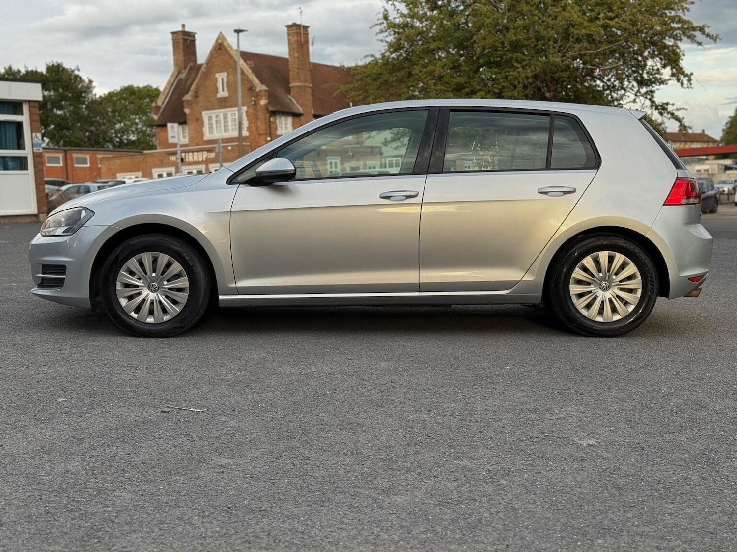Used Volkswagen Golf 2014 for sale - 76334748: Photo 6