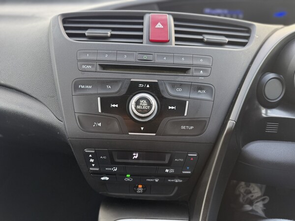 Used Honda Civic 2013 for sale - 76242908: Photo 18
