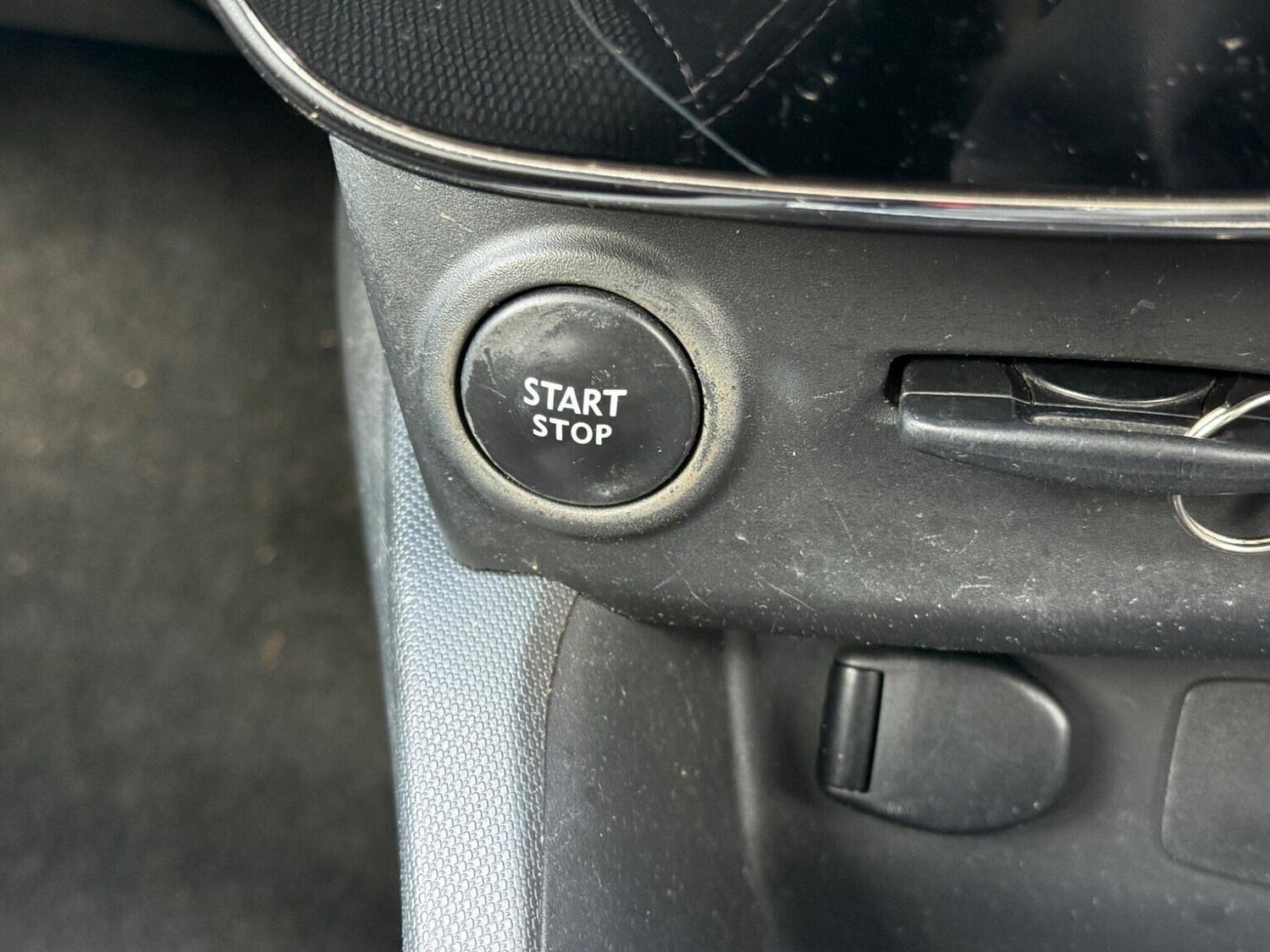 Used Renault Clio 2014 for sale - 76198526: Photo 20