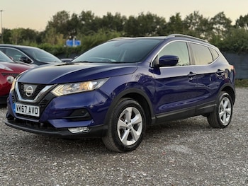 Used Nissan Qashqai 2017 for sale - 76198541: Photo
