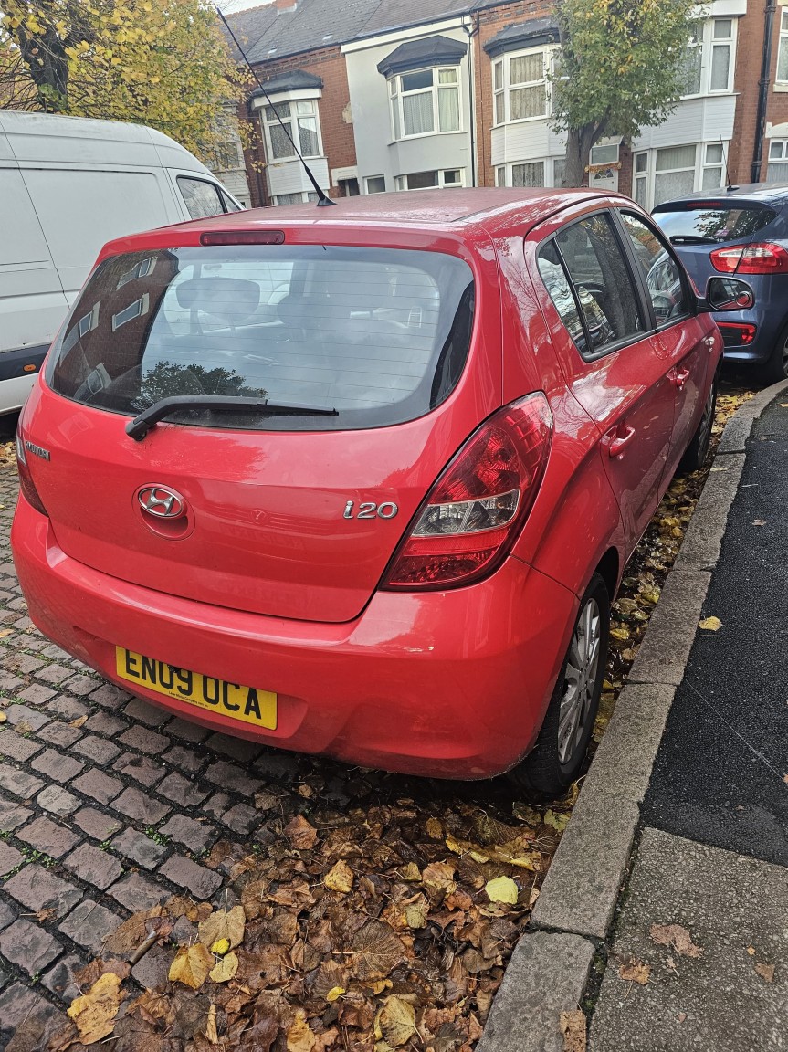 Used Hyundai i20 2009 for sale - 76387361: Photo 3