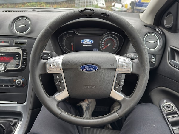 Used Ford Mondeo 2011 for sale - 76246180: Photo 18