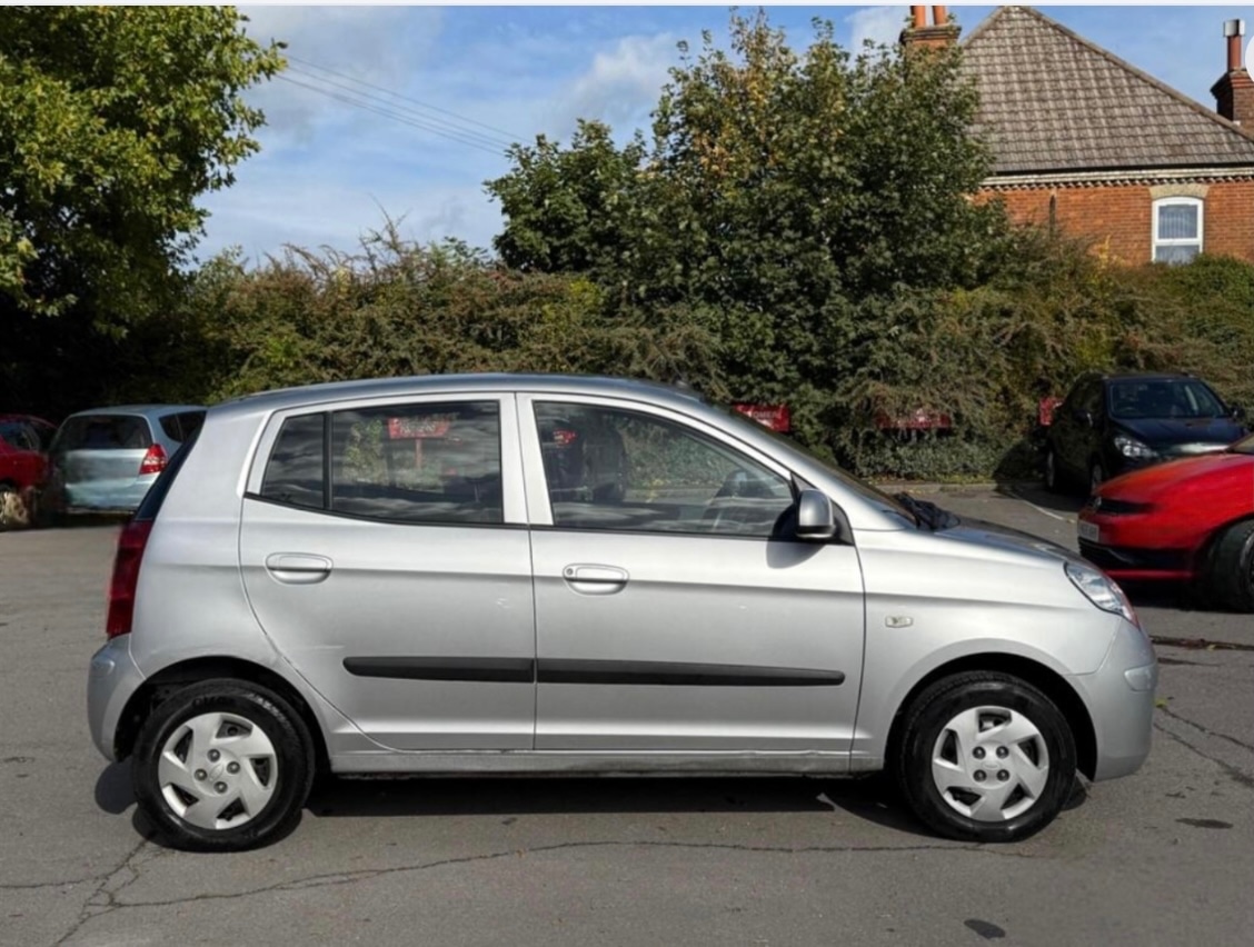 Used Kia Picanto 2010 for sale - 76590001: Photo 7