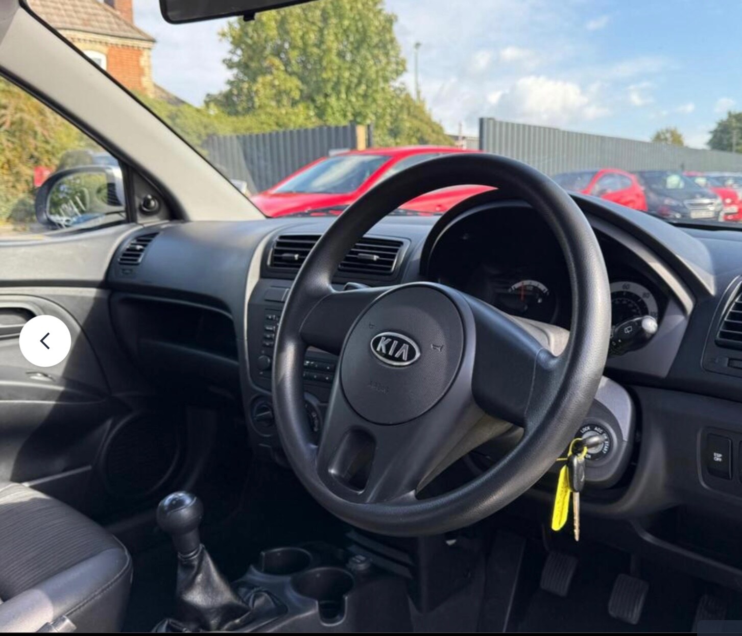 Used Kia Picanto 2010 for sale - 76590001: Photo 8