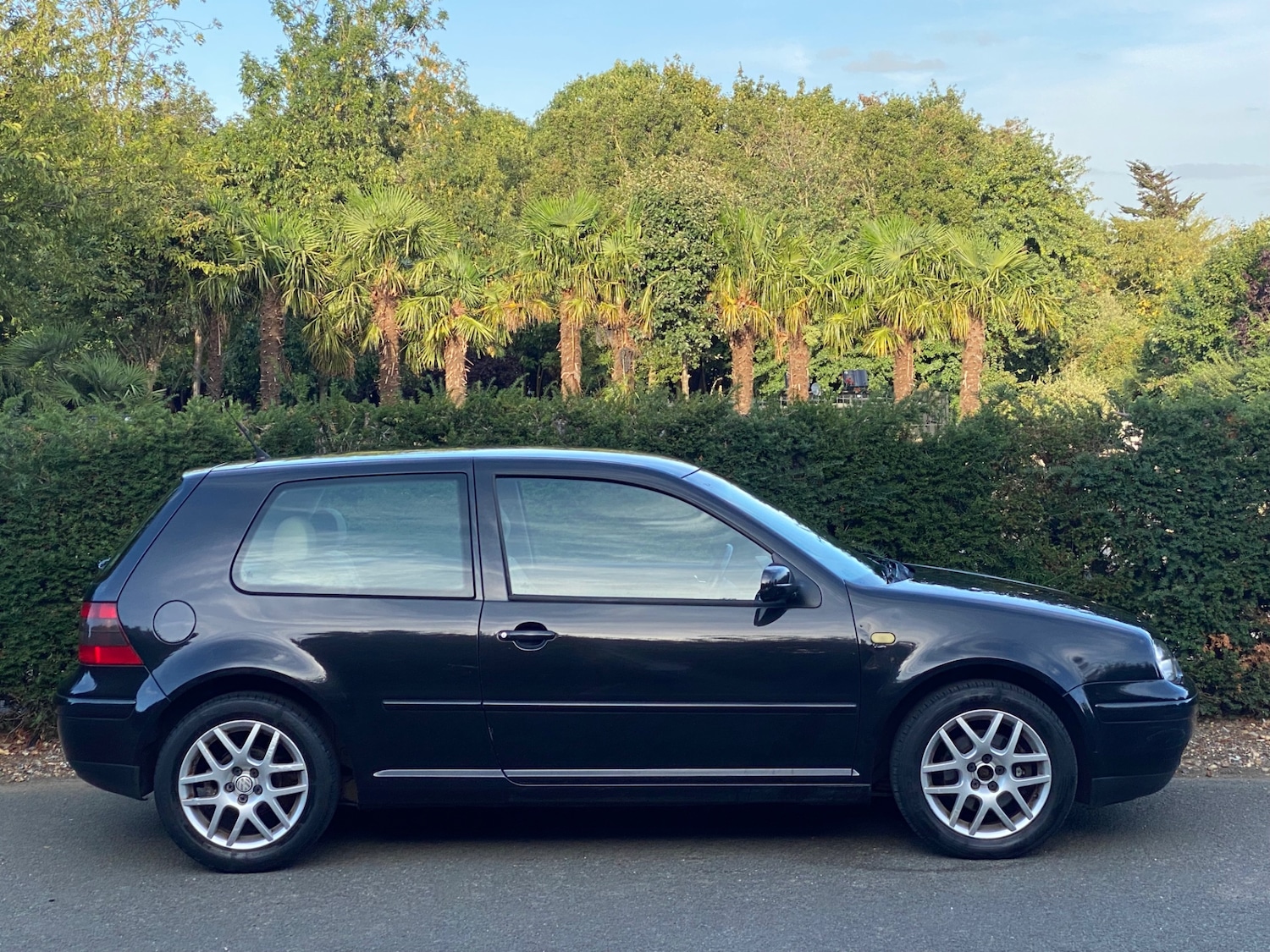 Used Volkswagen Golf 2002 for sale - 75644565: Photo 3