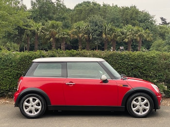 Used MINI Hatch 2002 for sale - 75021939: Photo