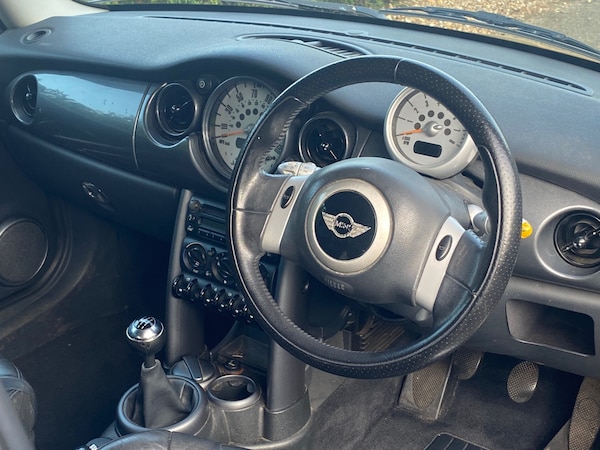 Used MINI Hatch 2005 for sale - 75340134: Photo 19