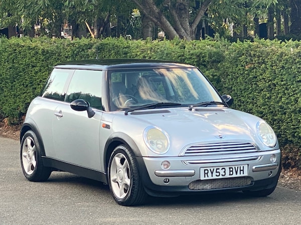 Used MINI Hatch 2003 for sale - 75044969: Photo 1