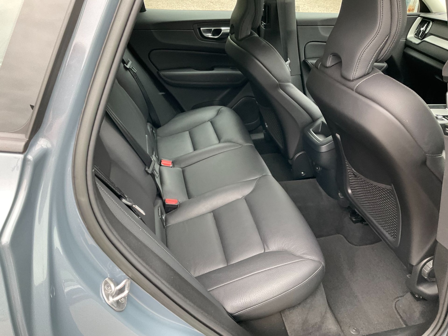 Used Volvo XC60 2023 for sale - 76299332: Photo 13