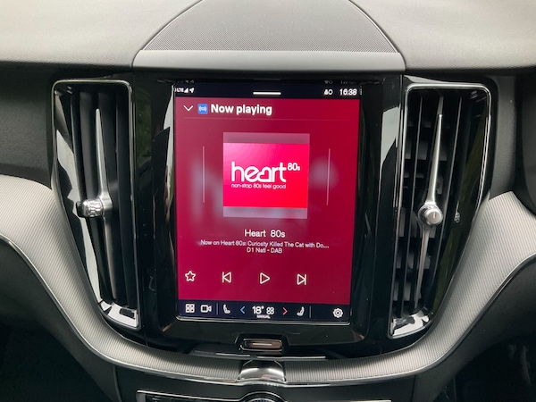 Used Volvo XC60 2023 for sale - 76299332: Photo 25