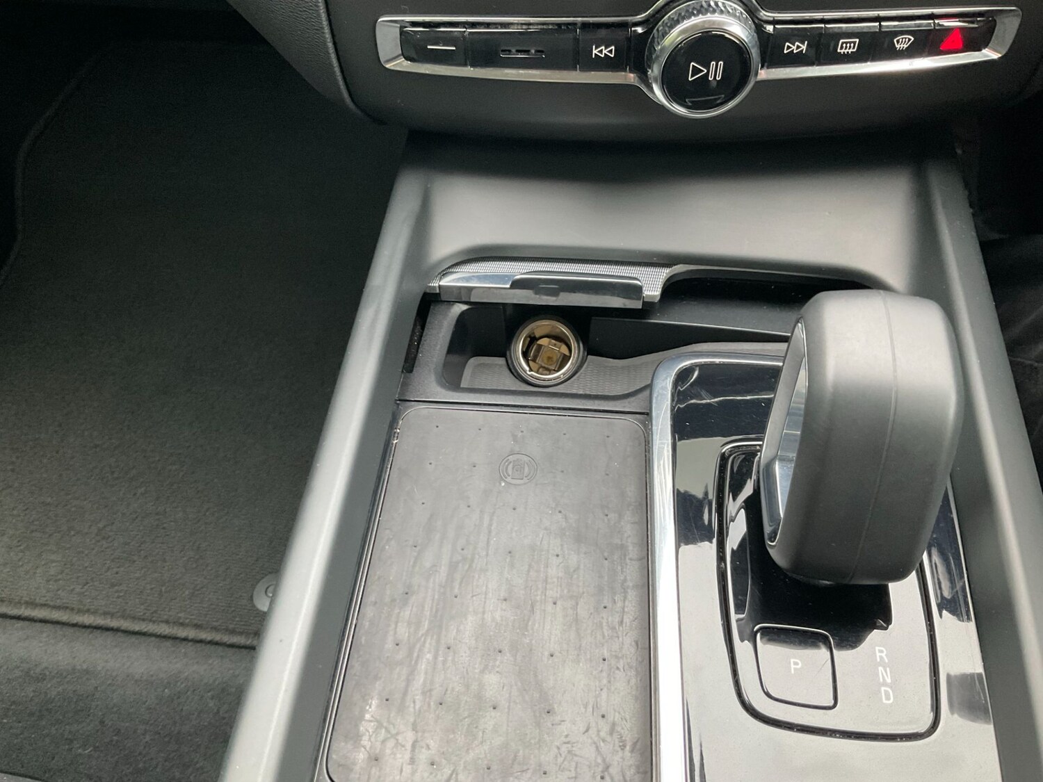 Used Volvo XC60 2023 for sale - 76299332: Photo 36