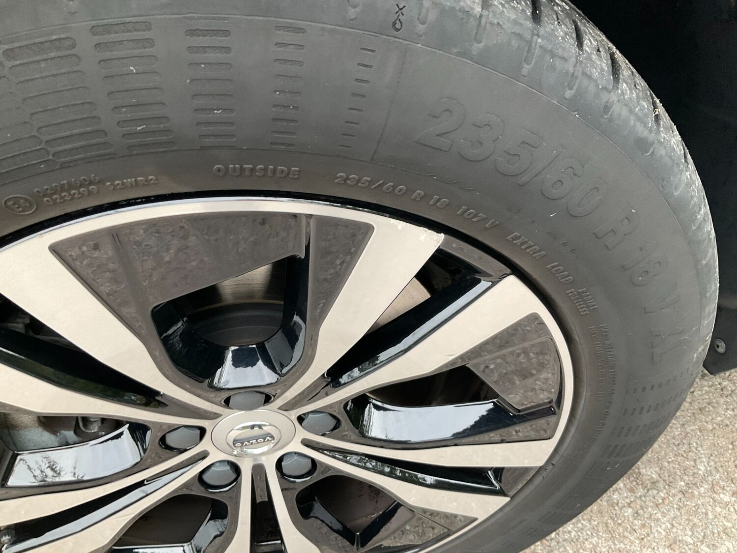 Used Volvo XC60 2023 for sale - 76299332: Photo 41