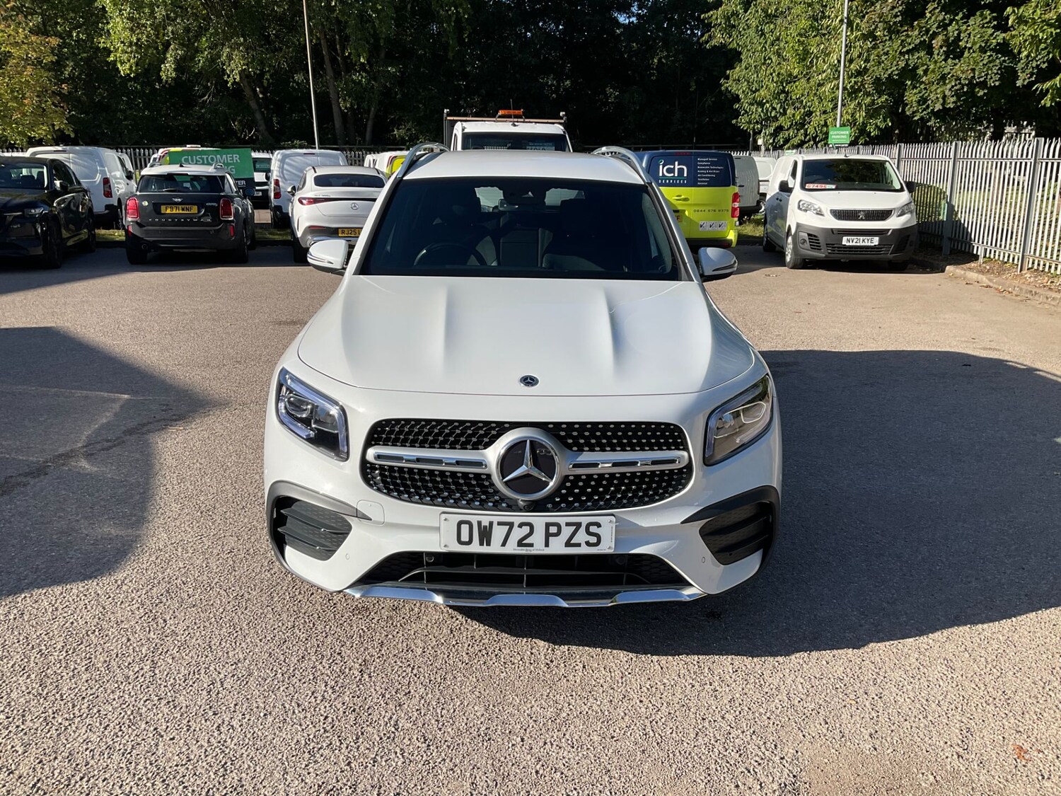 Used Mercedes-Benz GLB 2023 for sale - 76193254: Photo 3