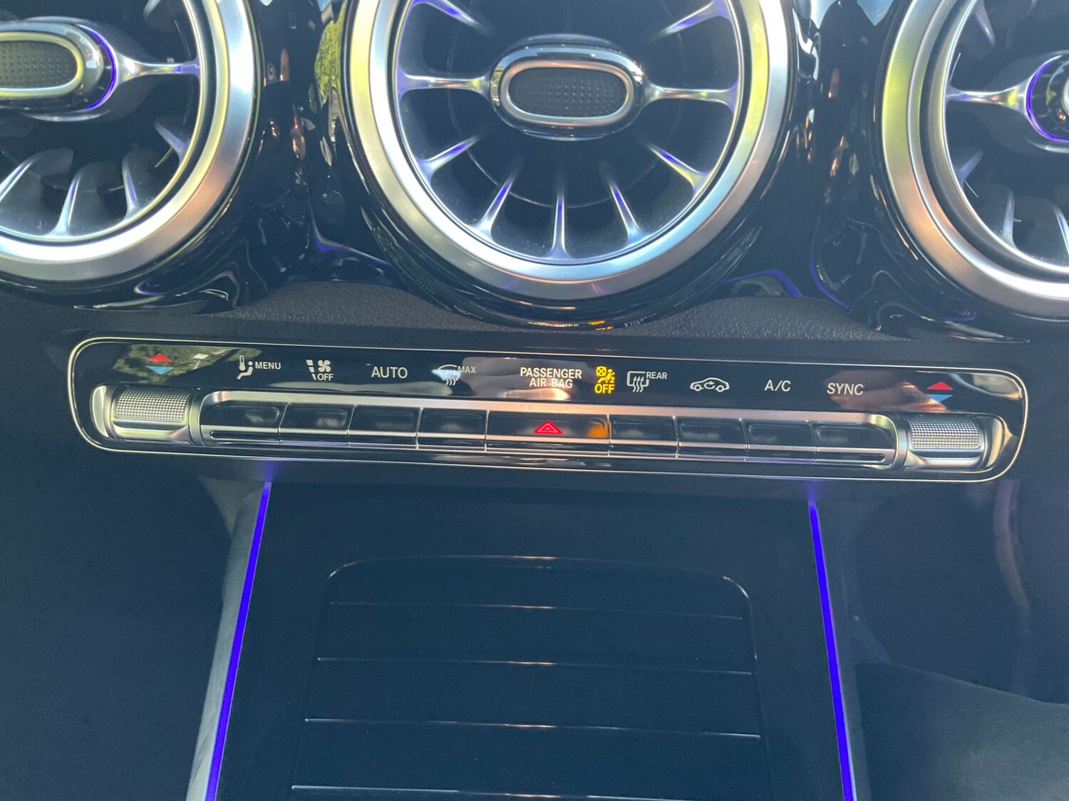 Used Mercedes-Benz GLB 2023 for sale - 76193254: Photo 30