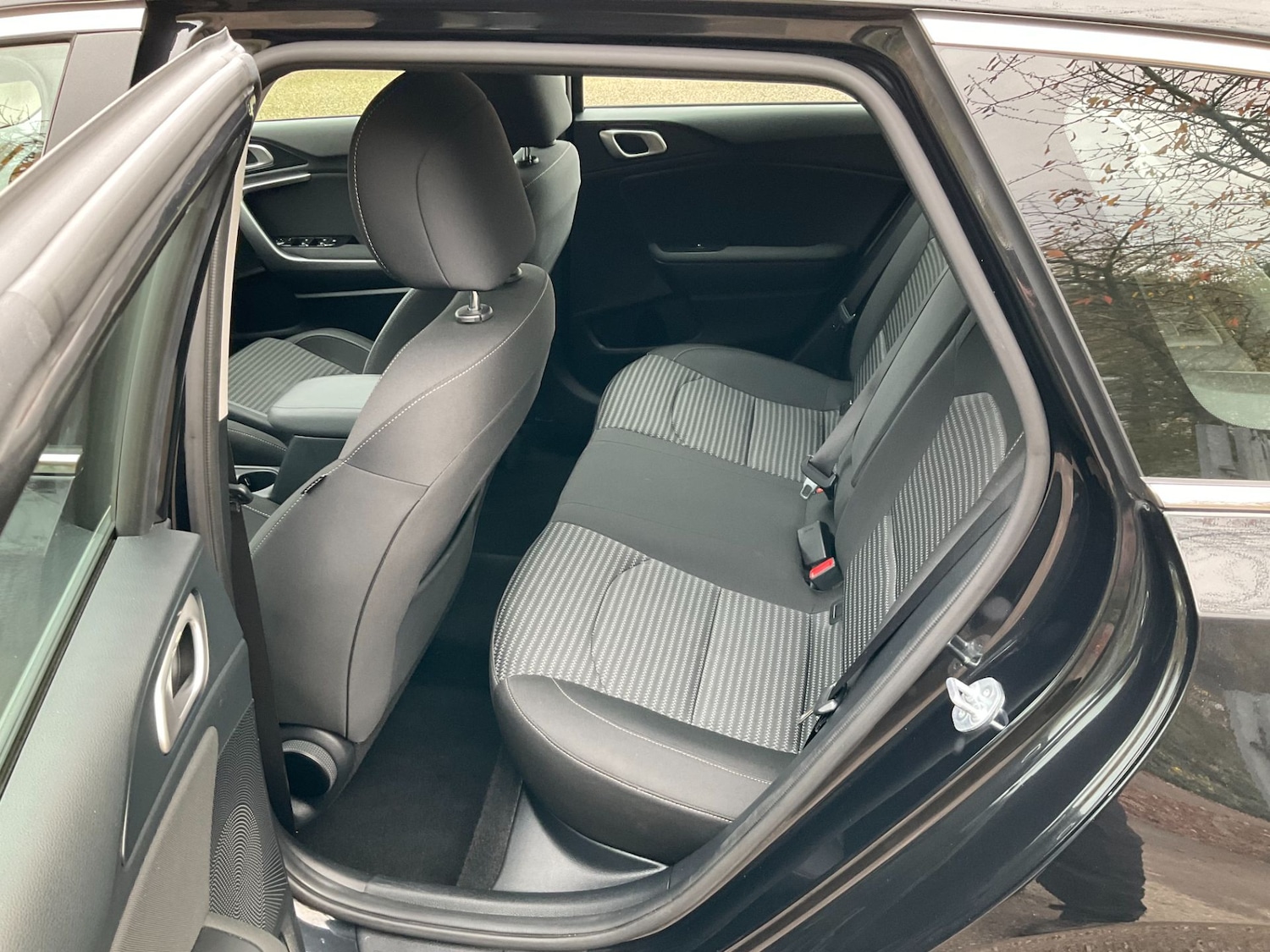 Used Kia Ceed for sale - 77220790: Photo 16