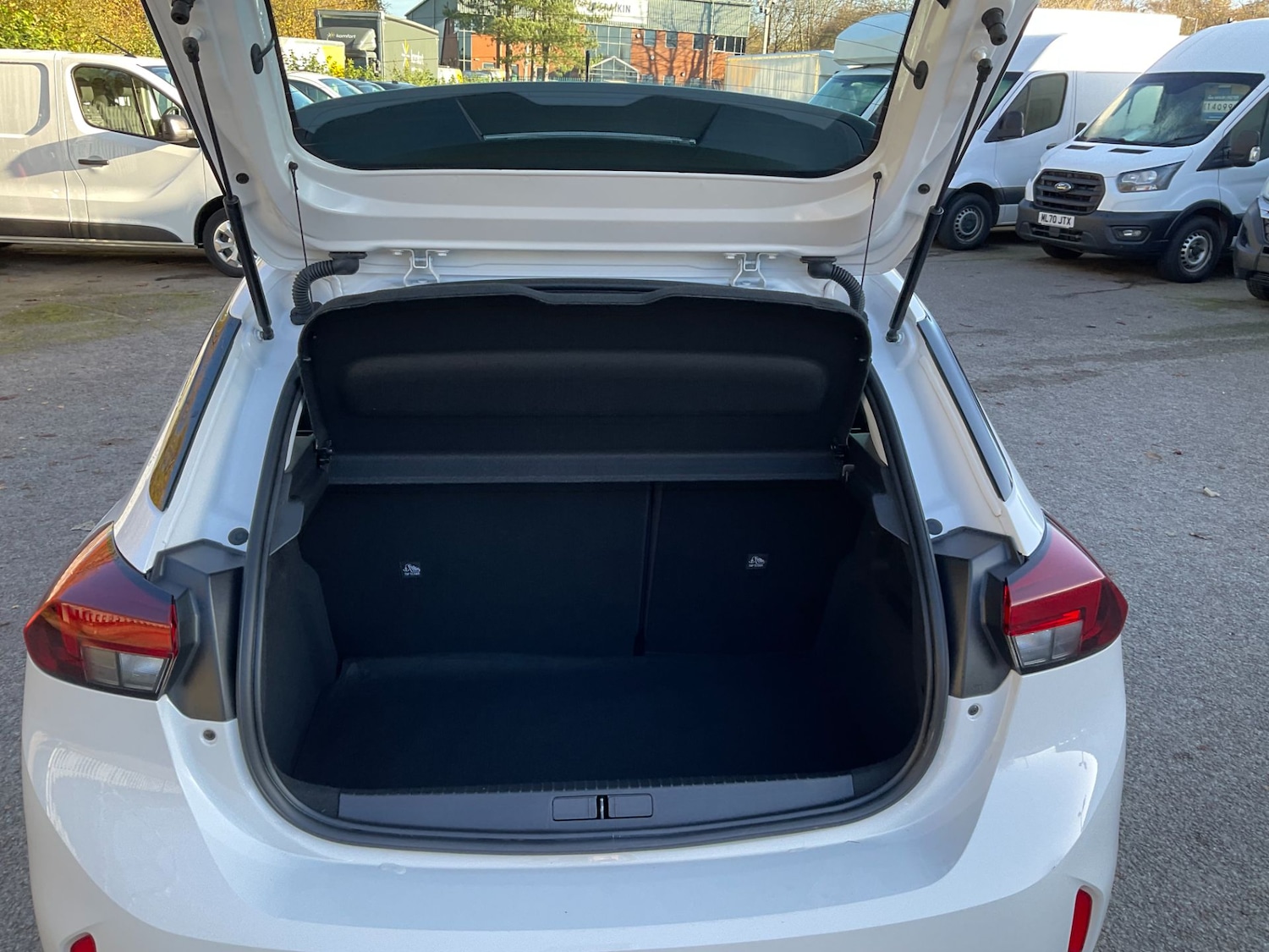 Used Vauxhall Corsa 2023 for sale - 76782565: Photo 16