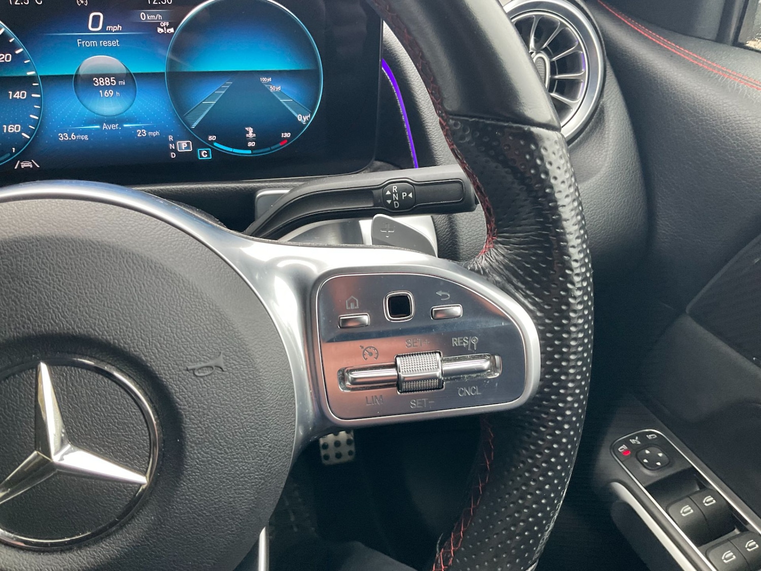 Used Mercedes-Benz GLB 2023 for sale - 77171124: Photo 32