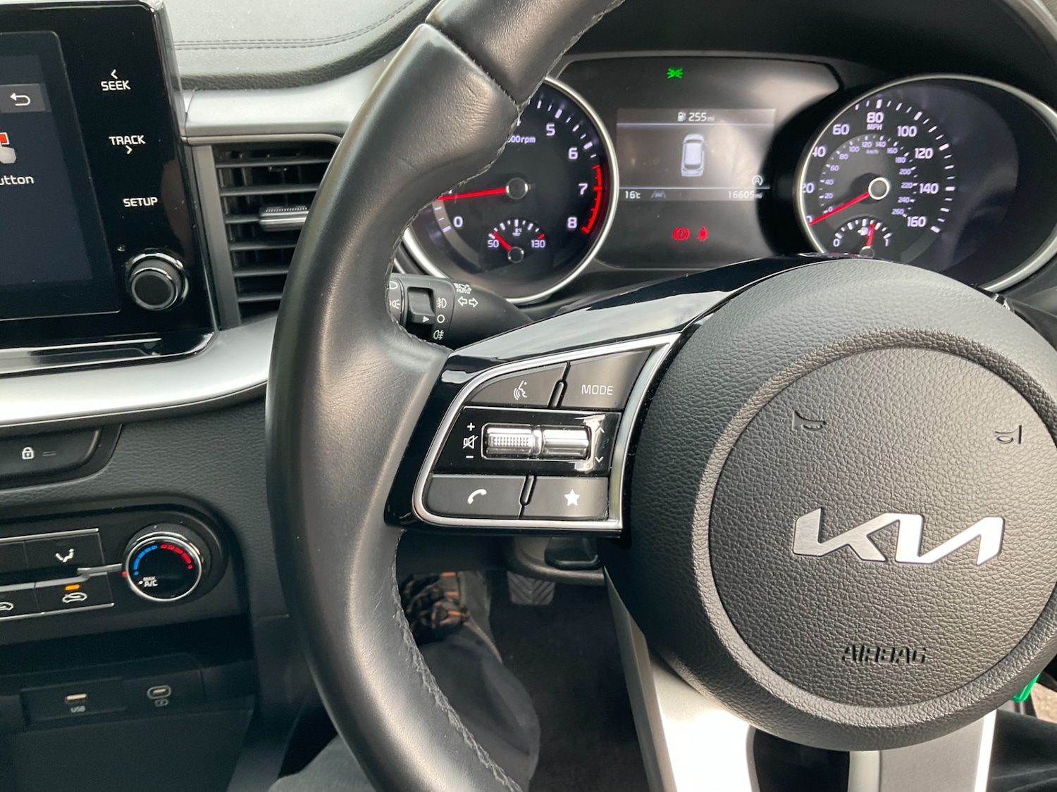 Used Kia Ceed 2023 for sale - 76531439: Photo 38