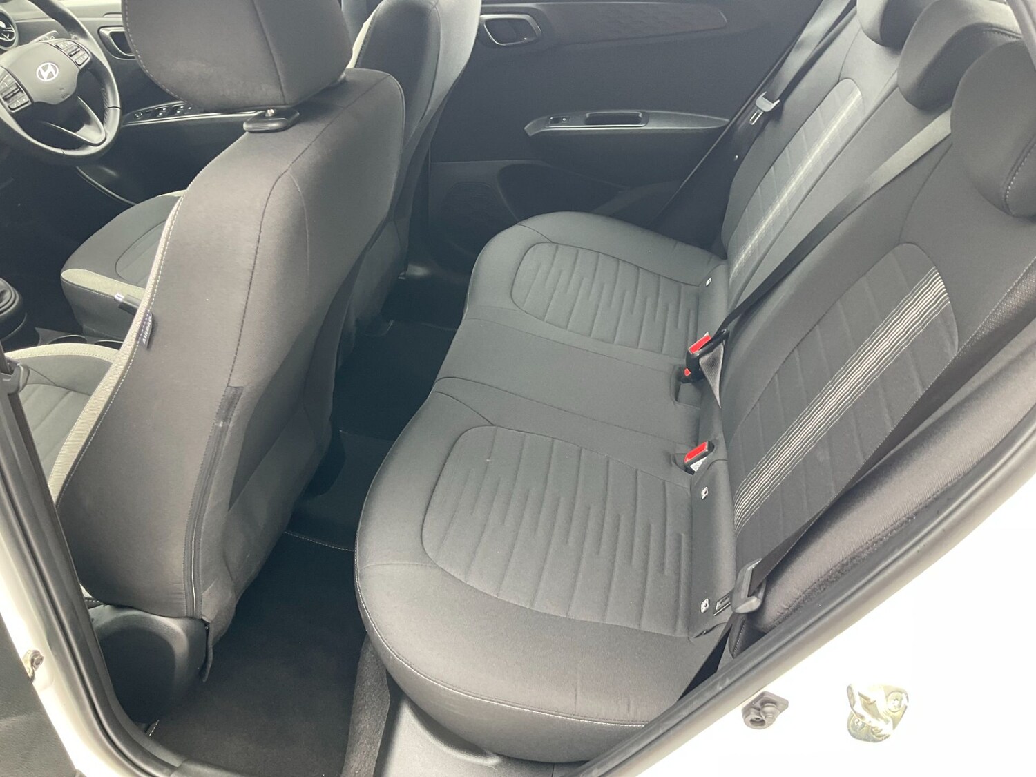 Used Hyundai i10 2024 for sale - 76782566: Photo 15