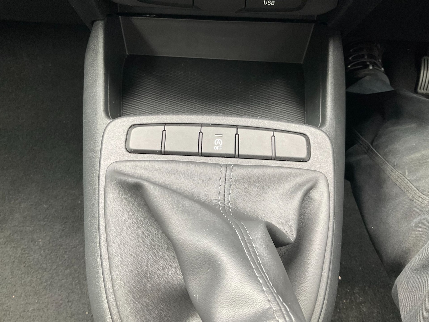 Used Hyundai i10 2024 for sale - 76782566: Photo 30