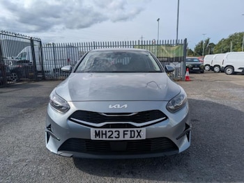 Used Kia Ceed 2023 for sale - 77113338: Photo