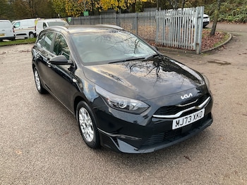 Used Kia Ceed 2023 for sale - 76782572: Photo