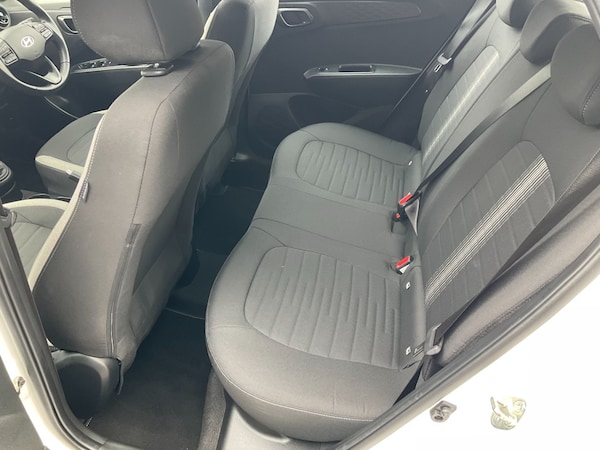 Used Hyundai i10 2024 for sale - 76238488: Photo 15