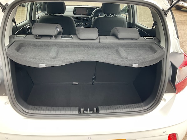Used Hyundai i10 2024 for sale - 76238488: Photo 17