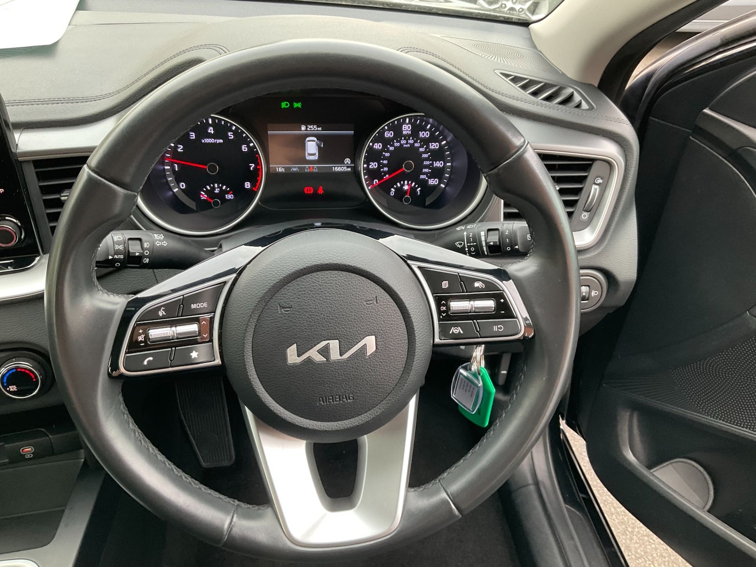 Used Kia Ceed 2023 for sale - 77225933: Photo 32