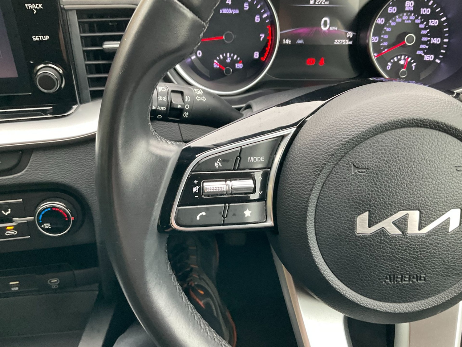 Used Kia Ceed 2023 for sale - 76531443: Photo 28