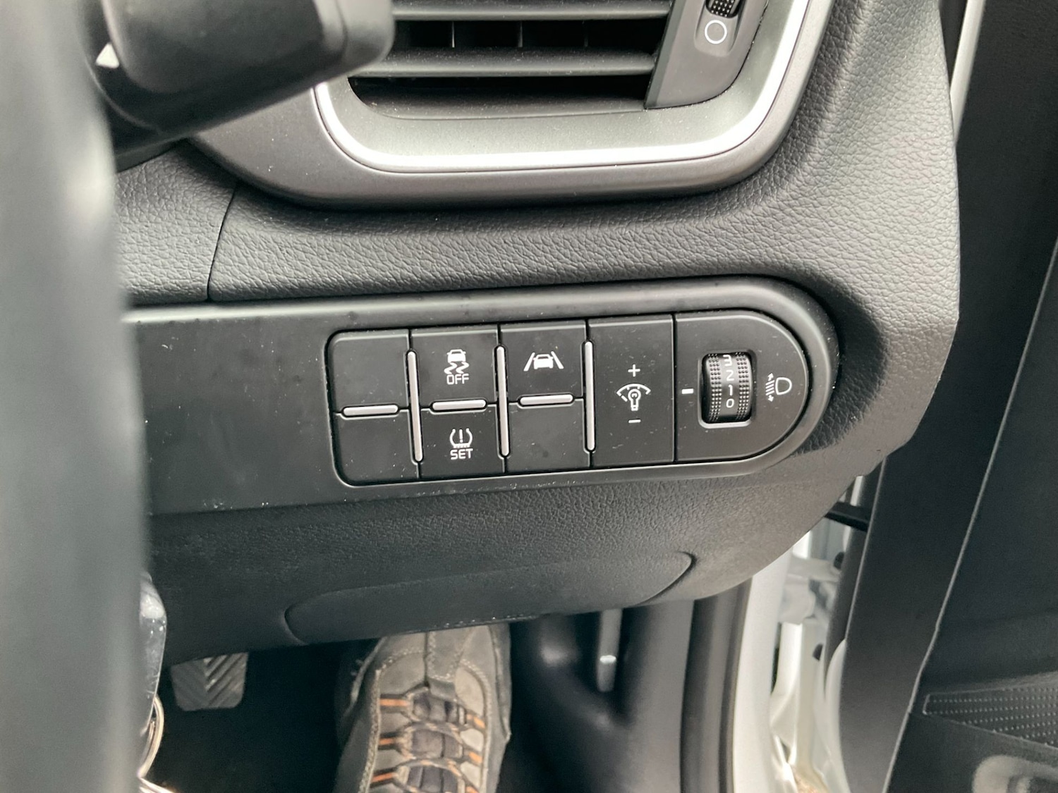 Used Kia Ceed 2023 for sale - 76531443: Photo 32