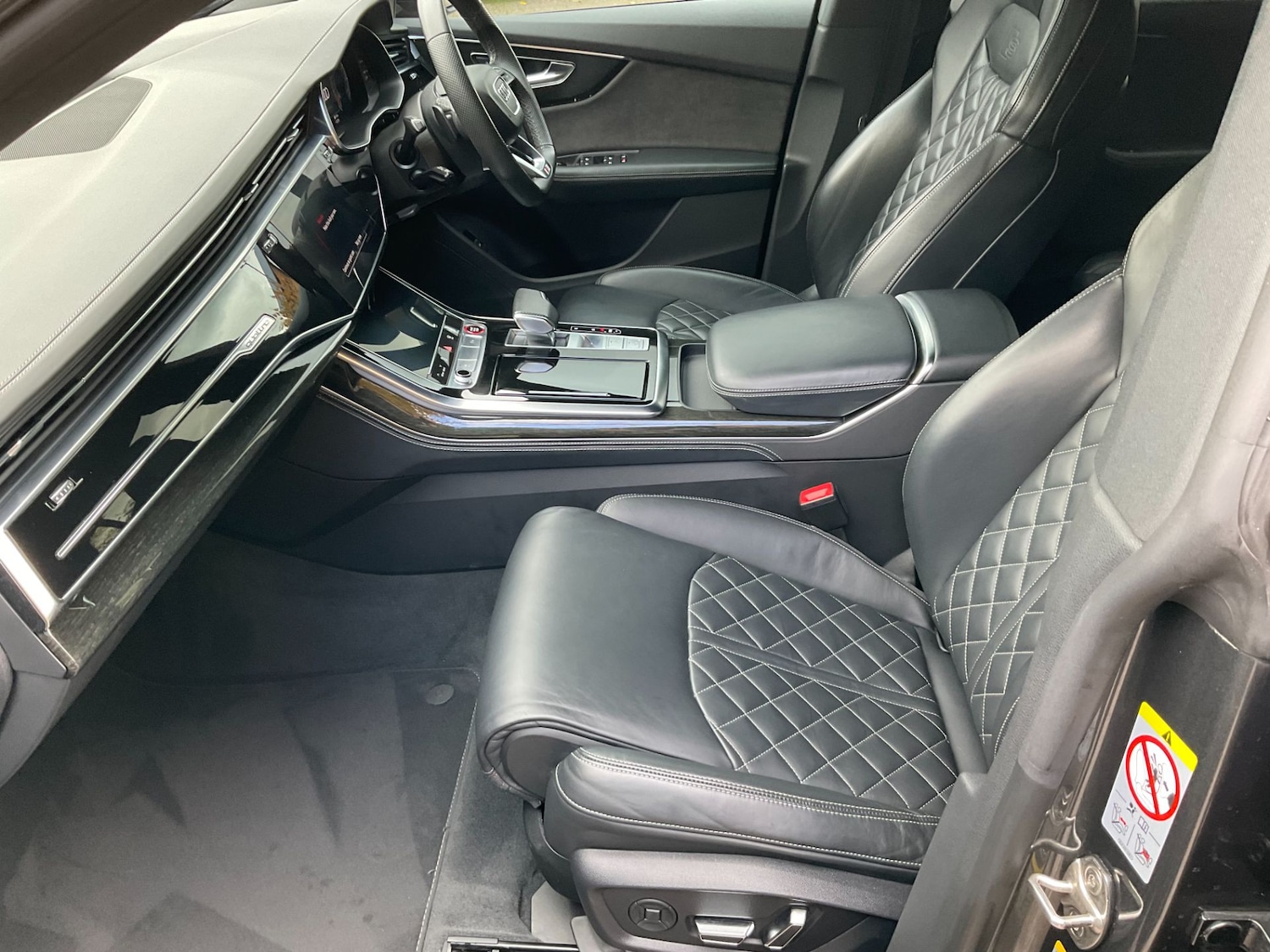 Used Audi Q8 2022 for sale - 76531436: Photo 12