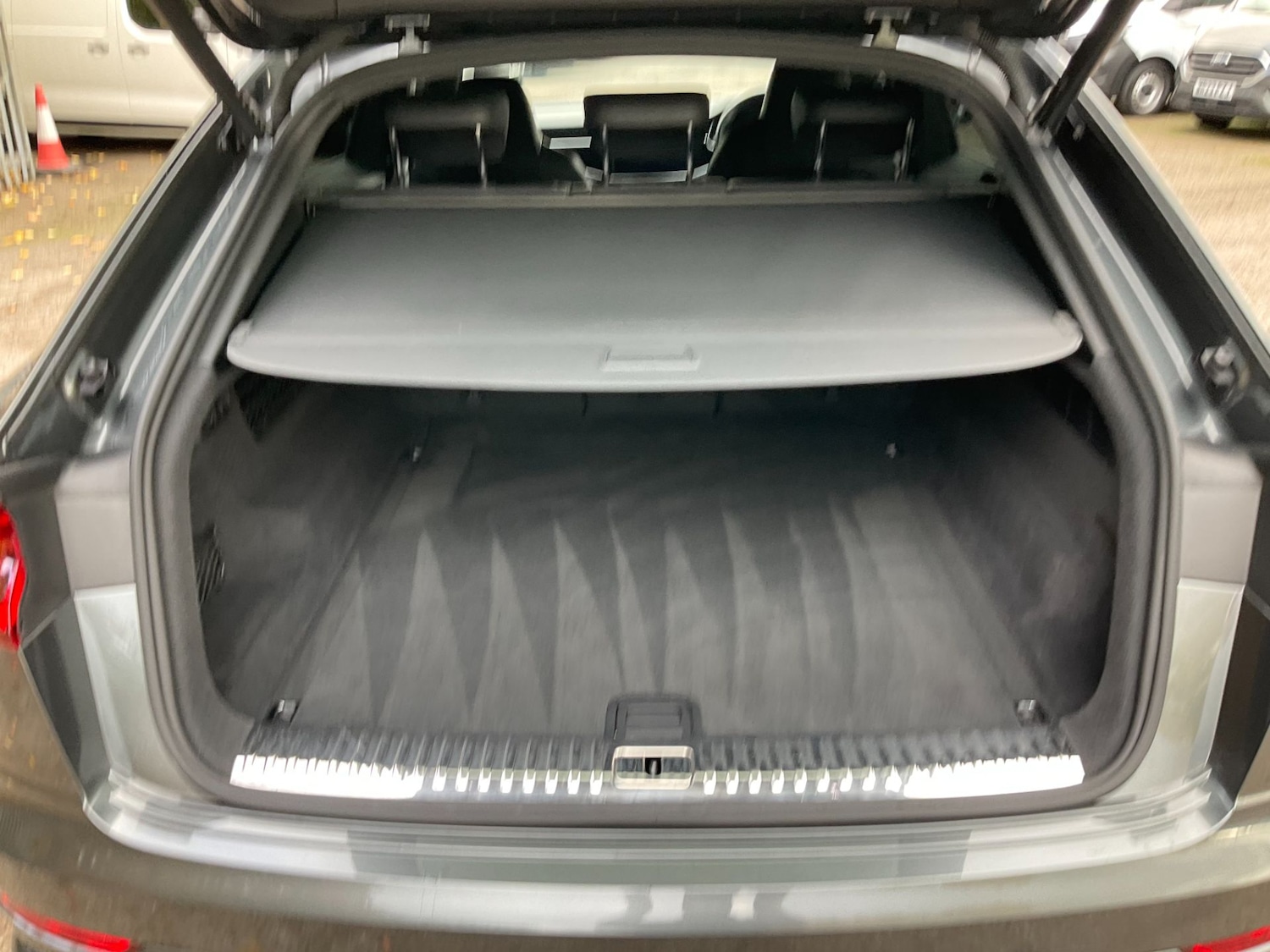 Used Audi Q8 2022 for sale - 76531436: Photo 13