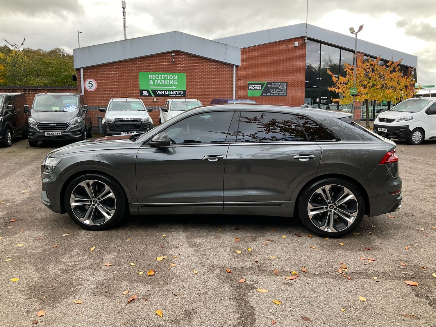 Used Audi Q8 2022 for sale - 76531436: Photo 4