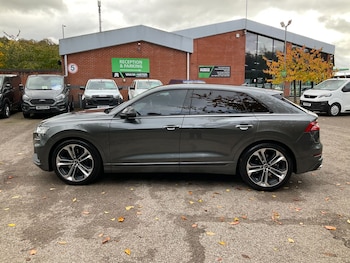 Used Audi Q8 2022 for sale - 76531436: Photo