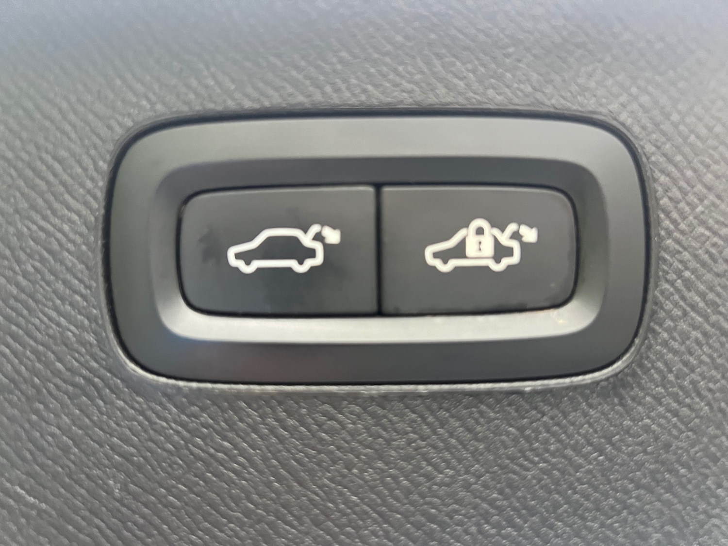 Used Volvo XC90 2017 for sale - 77112941: Photo 11