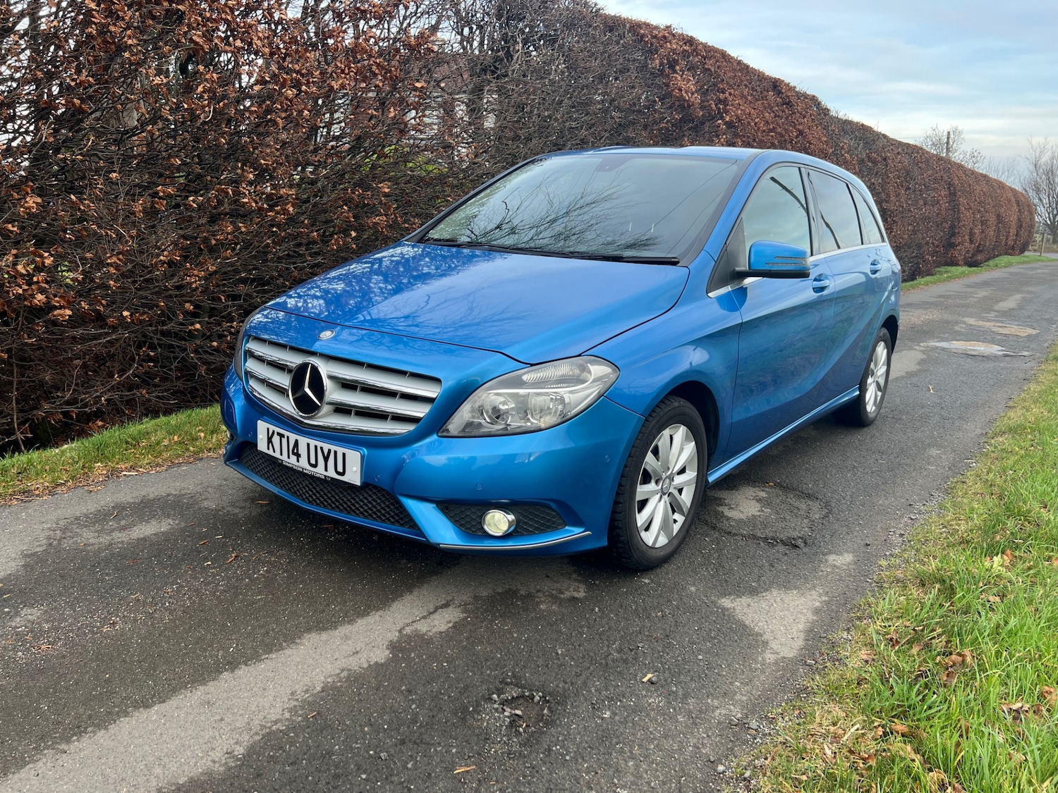 Used Mercedes-Benz B Class 2014 for sale - 77113039: Photo 1
