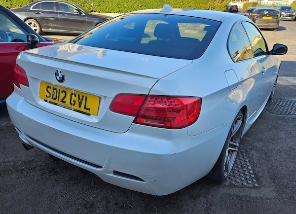 Used BMW 3 Series 2012 for sale - 74340375: Photo 3