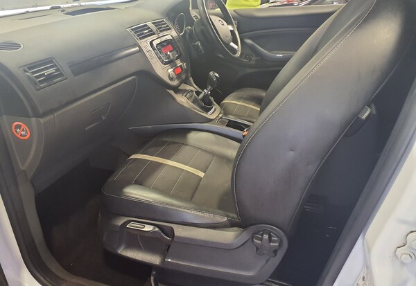 Used Ford Kuga 2011 for sale - 76232312: Photo 13