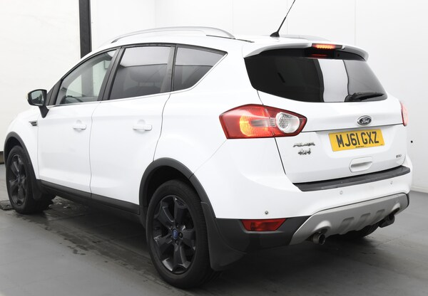 Used Ford Kuga 2011 for sale - 76232312: Photo 2